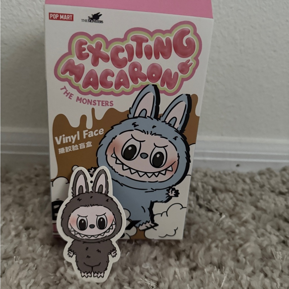 Pop Mart Exciting Macarons Vinyl Face Figure
